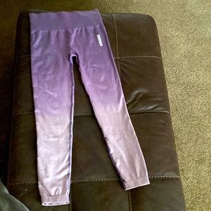 Womens Gymshark Leggings. Purple Ombré. Size M